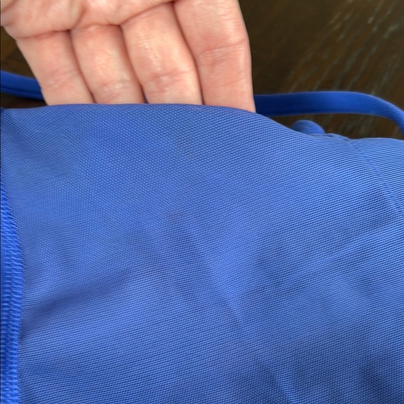 Lululemon mesh tank size 6 - Picture 7 of 10